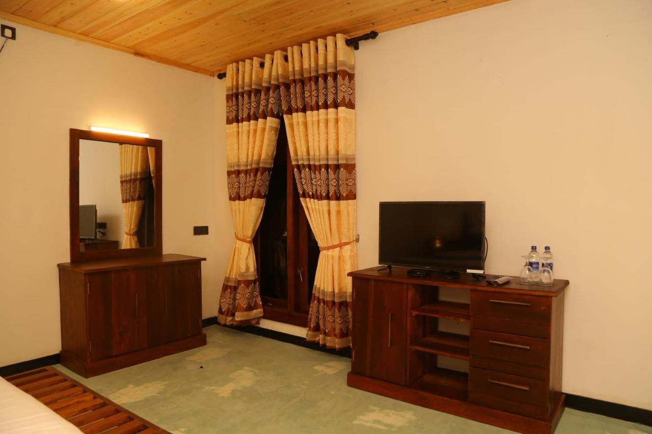 Naturaliza Sigirîya Extérieur photo