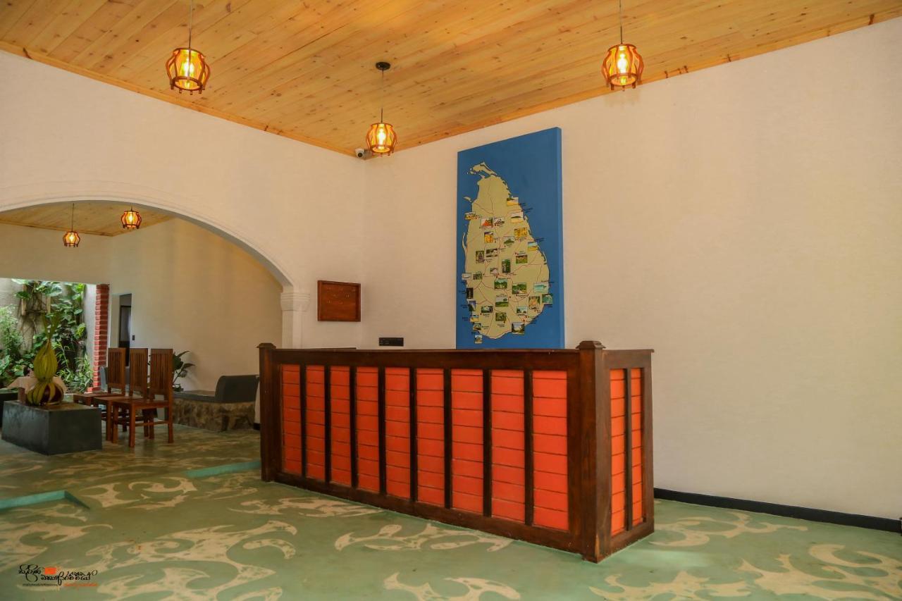 Naturaliza Sigirîya Extérieur photo